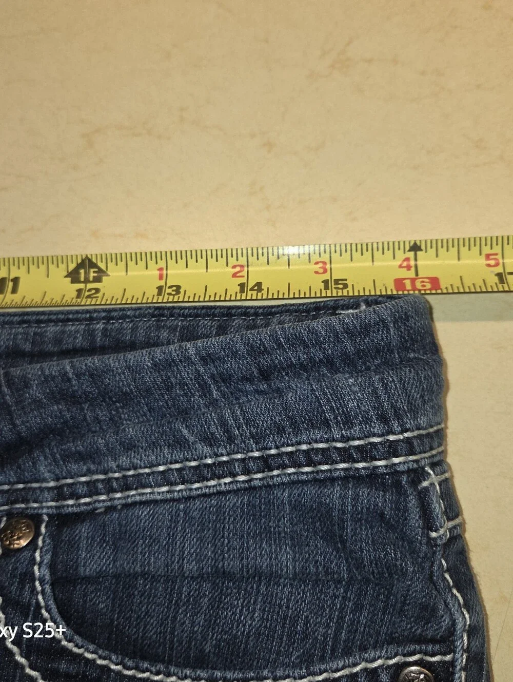 Buckle BKE Women's 29x31.5 Stella Slim Fit Low Rise Bootcut Denim Jeans
